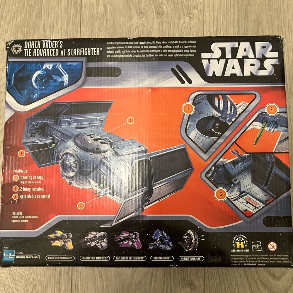STAR WARS Collectible Starfighter